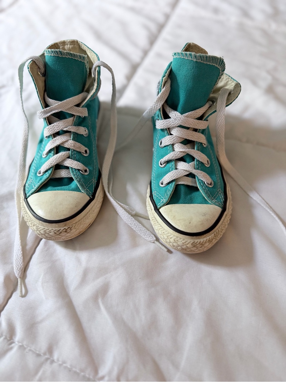 Converse Kids High-Top Sneakers in Turquoise with White Accents
